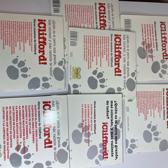 Clifford Spanish Book Lot of 7 Scholastic 90s 200”s English Spanish Kids - Picture 2 of 8